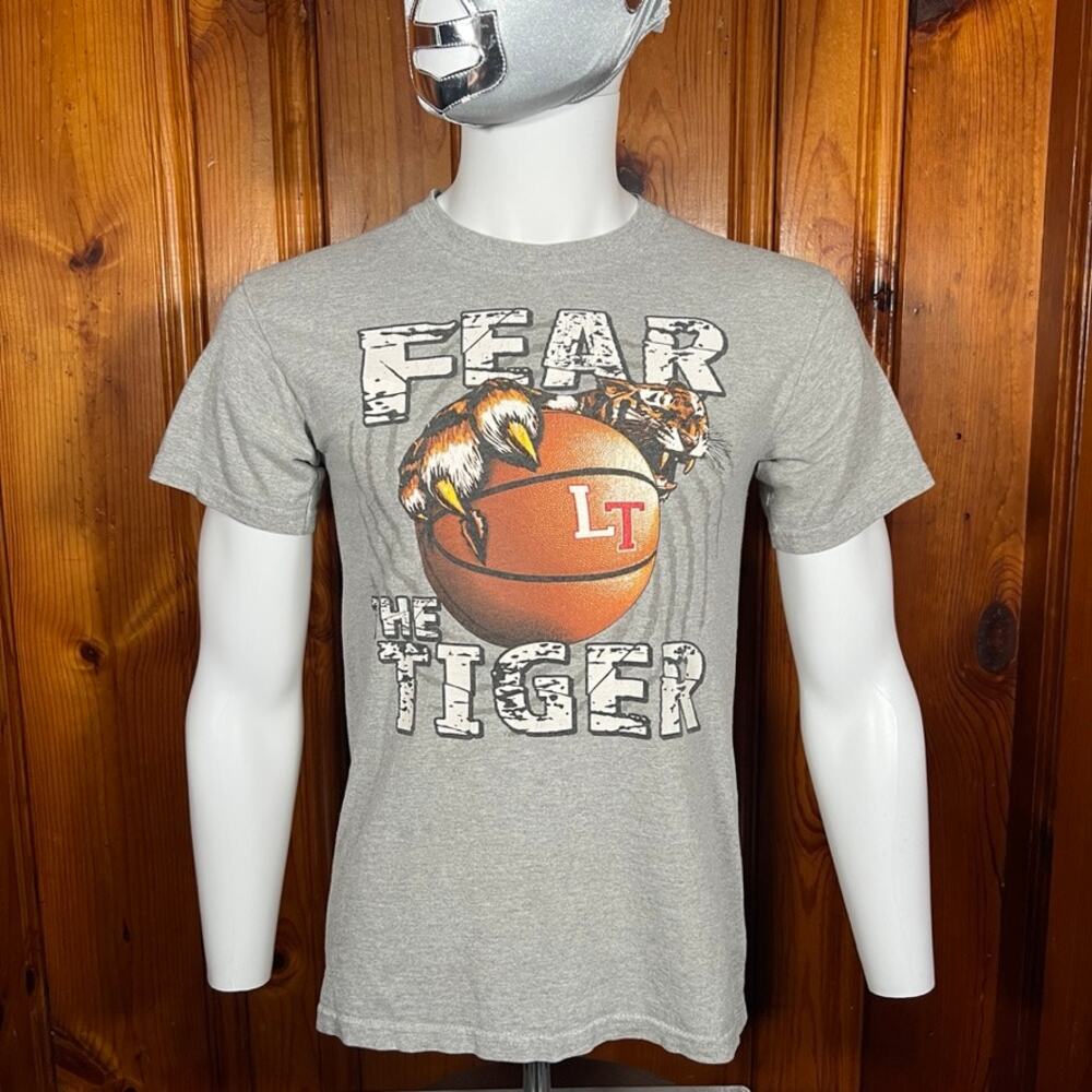 Prairie Mountain S Gray Fear The Tiger Graphic T-Shirt